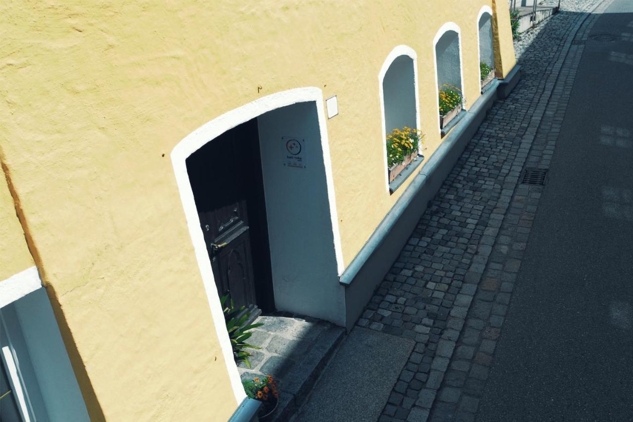 Stilvolle Wohnung Auf 50 M² Mit Parkplatz Und Wifi Kraiburg am Inn Ngoại thất bức ảnh